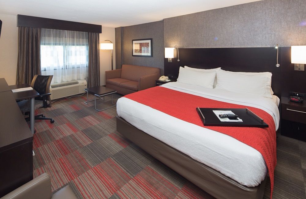 Holiday Inn Milwaukee Riverfront, An Ihg Hotel Room photo